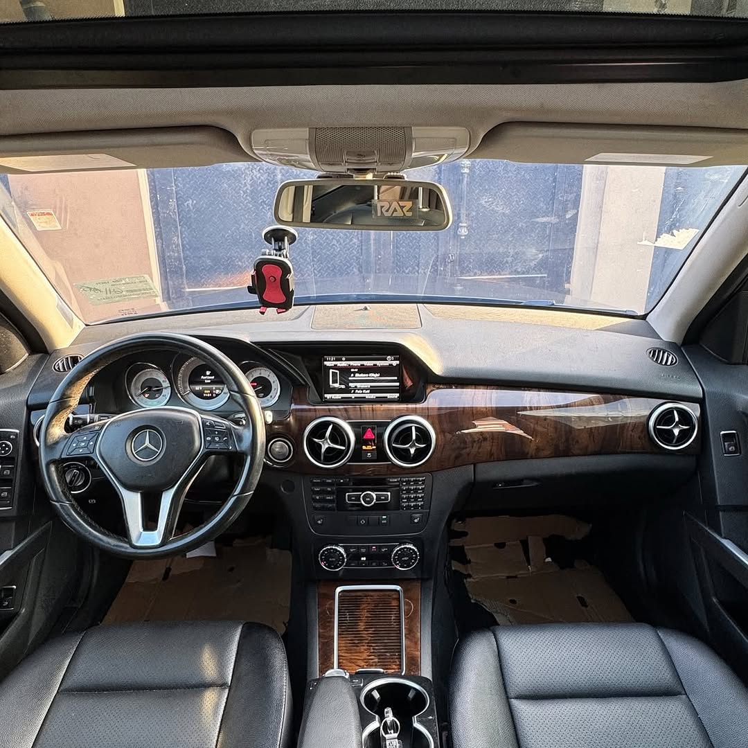 Luxury GLK 350: Your Festive Dream Drive