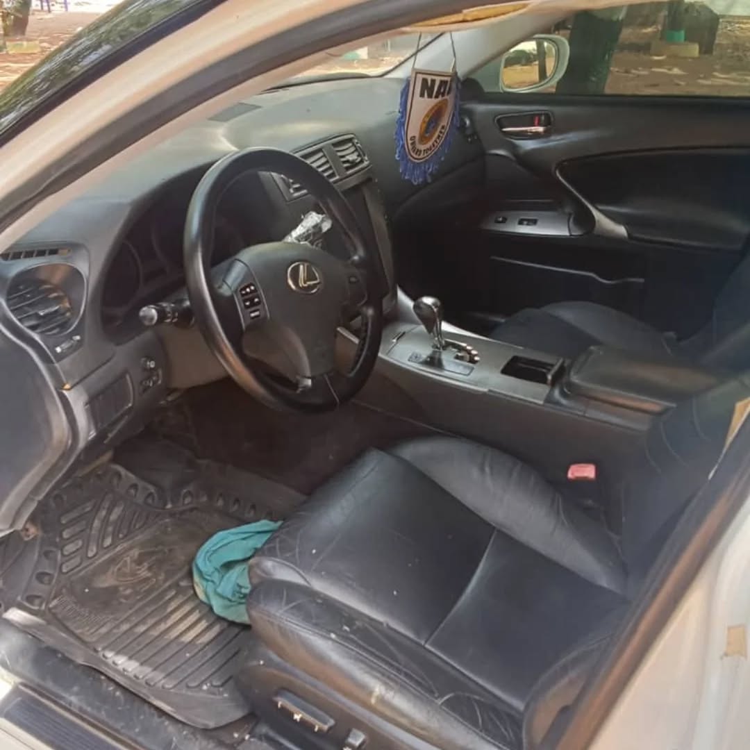 Belgium Lexus IS350: Pops & Bangs, Duty Paid