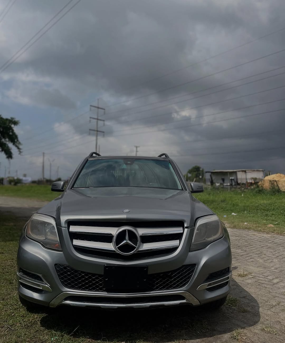 Luxury 2013 GLK350: Panoramic Sunroof & 4Matic