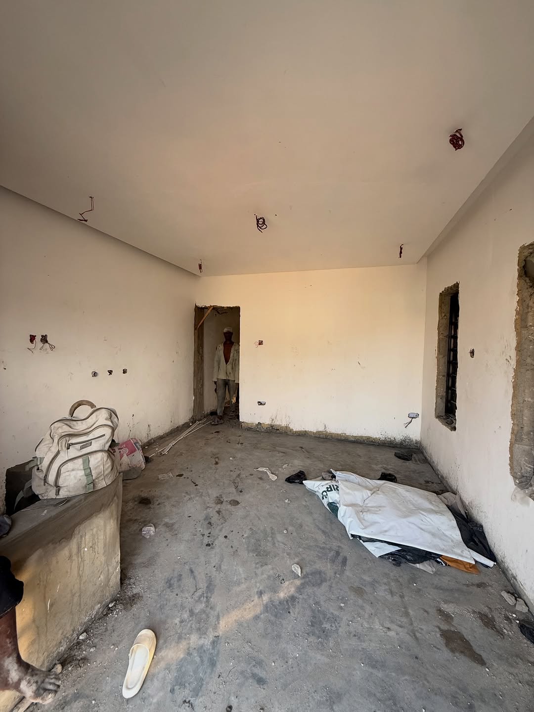 Own Your Lagos Oasis: Modern Comfort, Guaranteed Returns