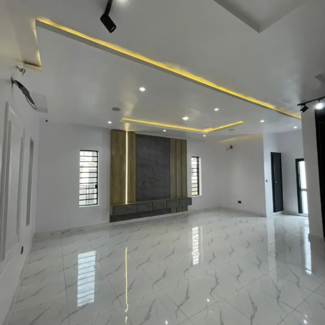 Ajah’s Finest: Spacious 4-Bed Duplex with BQ & Serene Estate
