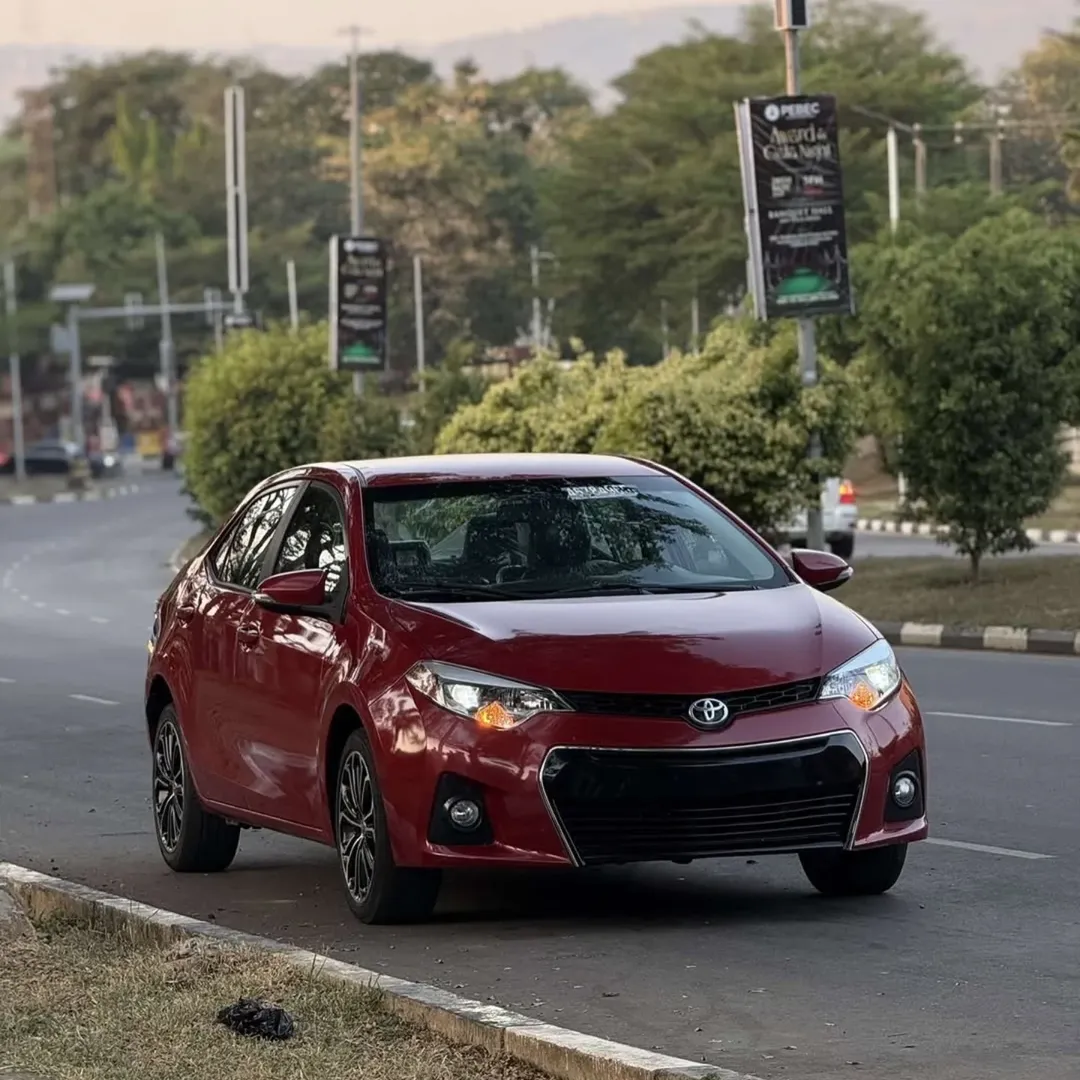 2015 Toyota Corolla Sport: Super Clean & Duty-Paid