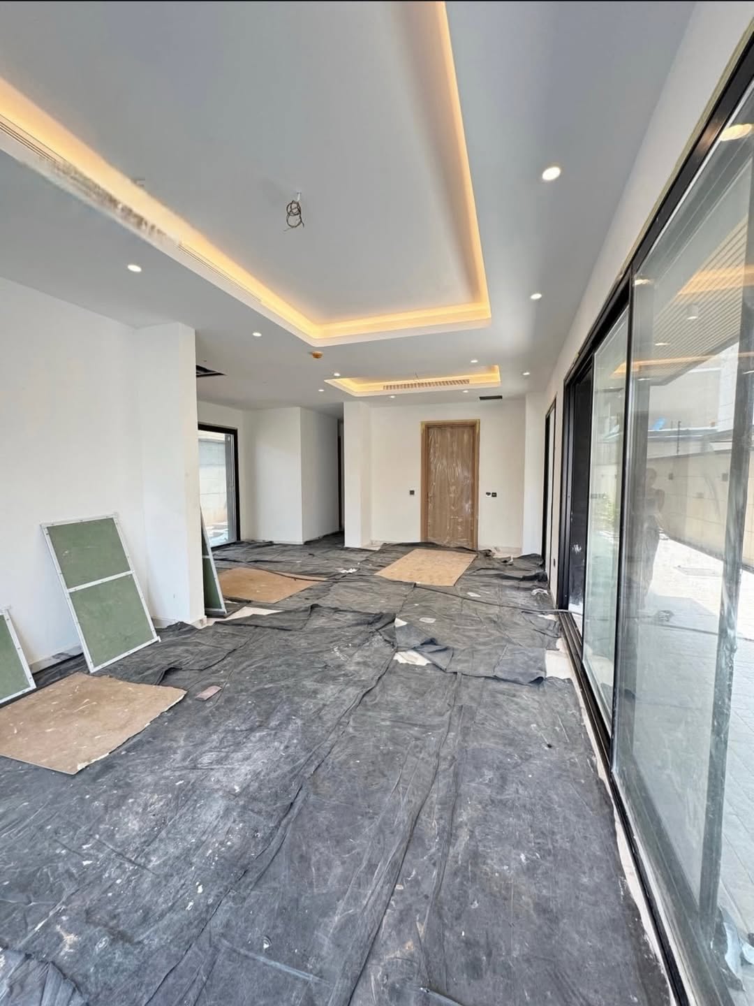 Banana Island Sanctuary: N4.5B Masterpiece with Pool & 24/7 Power