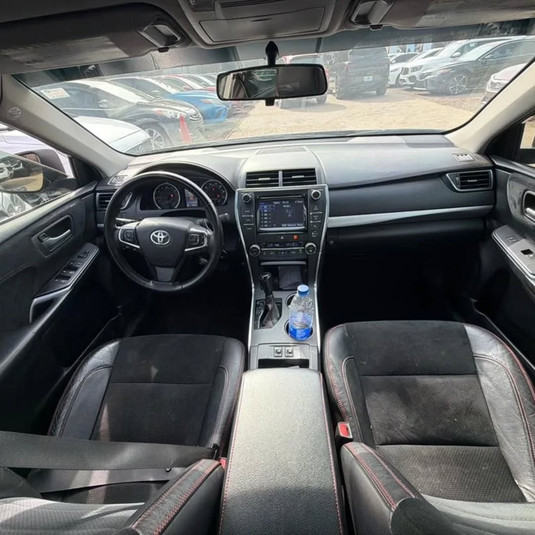 Luxury Camry XLE: Duty-Paid & Drive-Away Ready