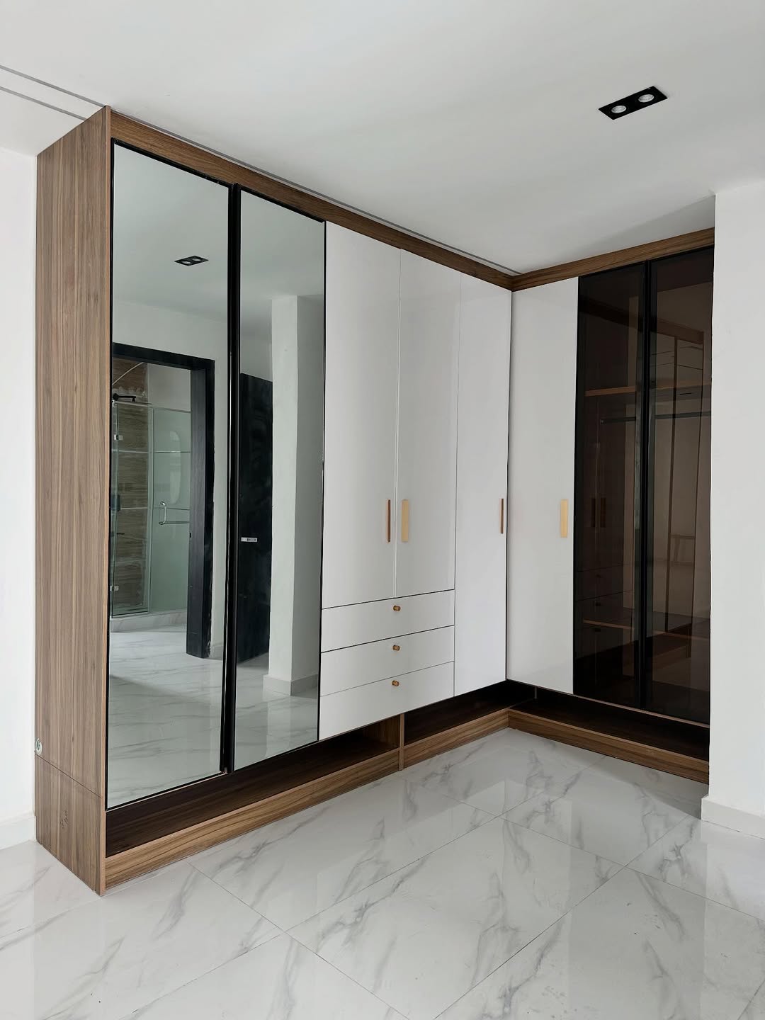 4-Bed Ensuite Duplex with BQ in Ikate