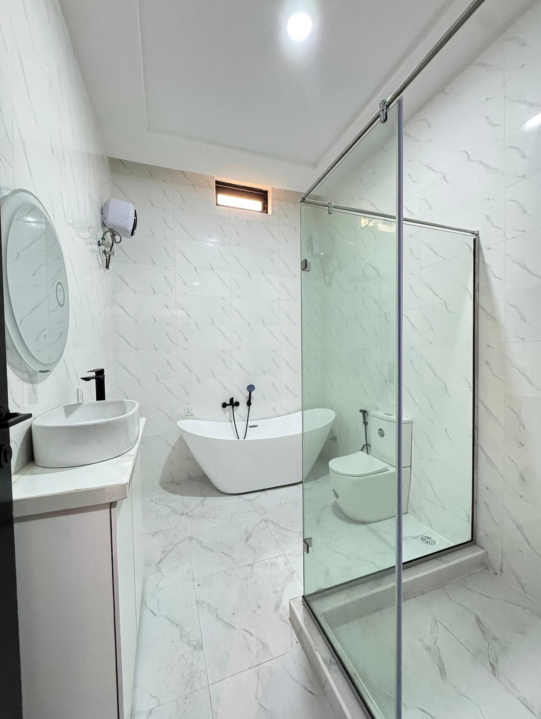 Spacious 4-Bed Duplex with BQ in Lekki’s Secure Estate