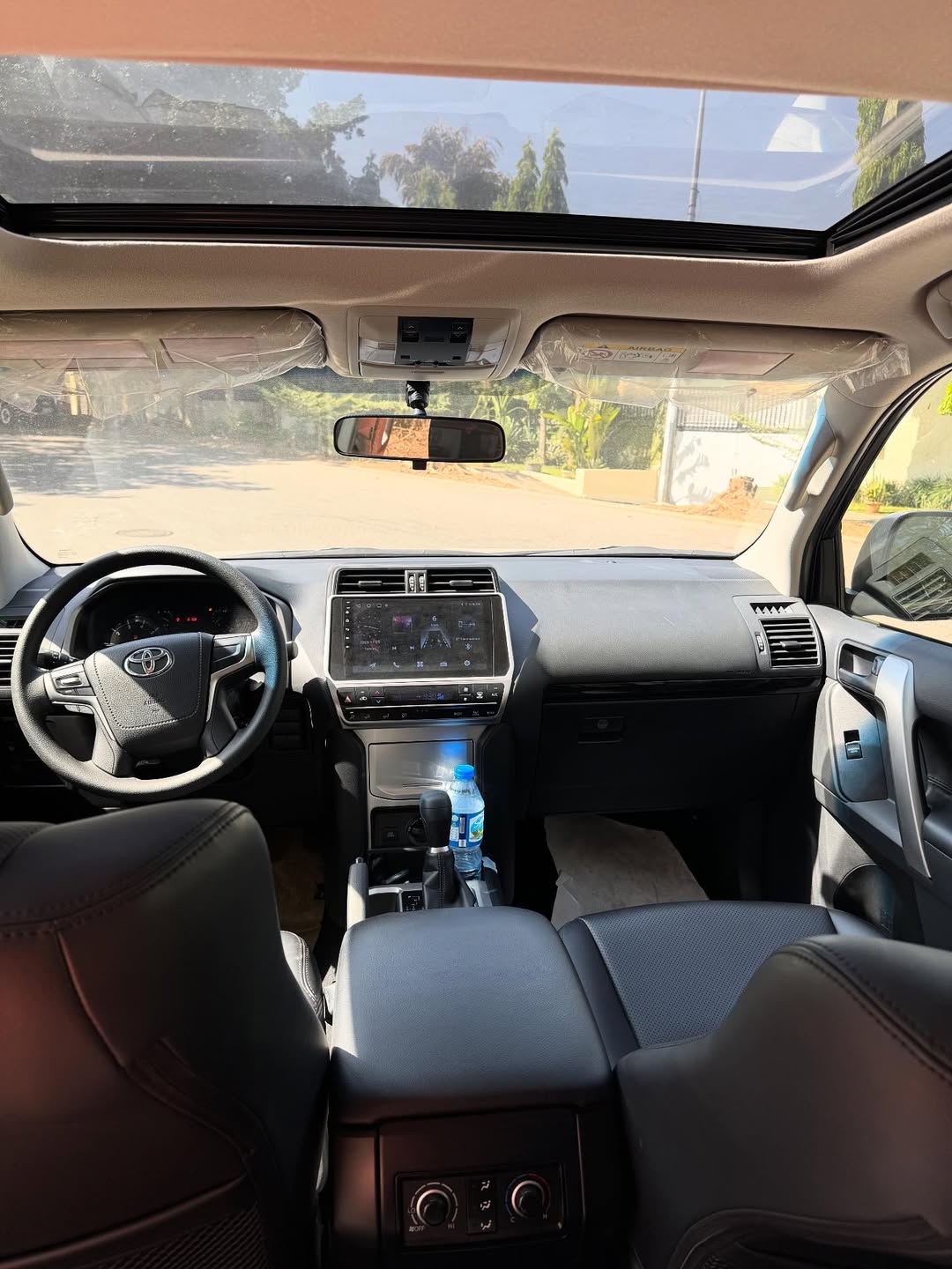 Unbeatable 2023 Prado VXR: Luxury & Power