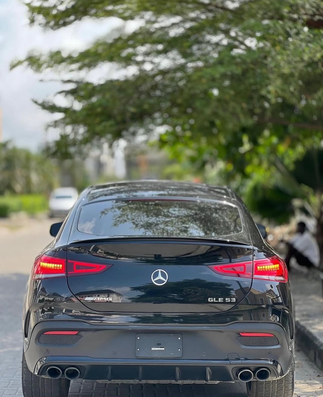 2022 Mercedes-AMG GLE 53: Black & Bold Luxury