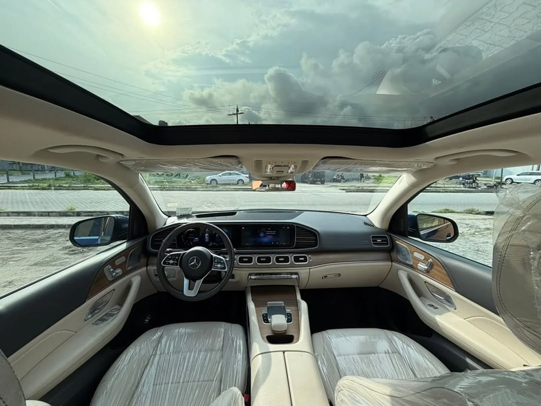 Luxury SUV: 2021 Mercedes-Benz GLE 450