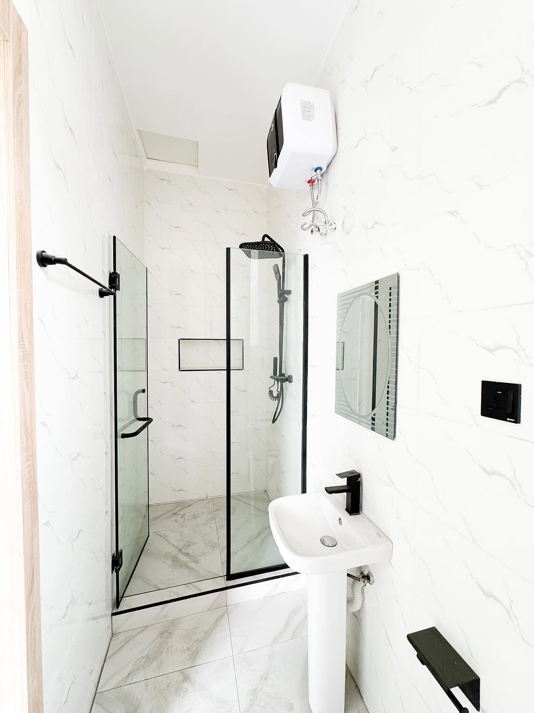 Serene 4-Bed Terrace Duplex in Chevron | Brand New & Fully Serviced