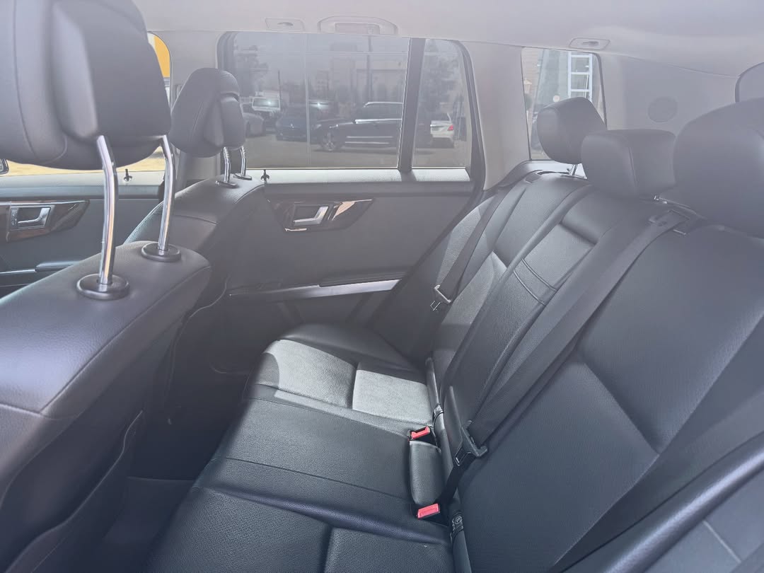 2013 GLK 350: Super Clean & Ready to Drive