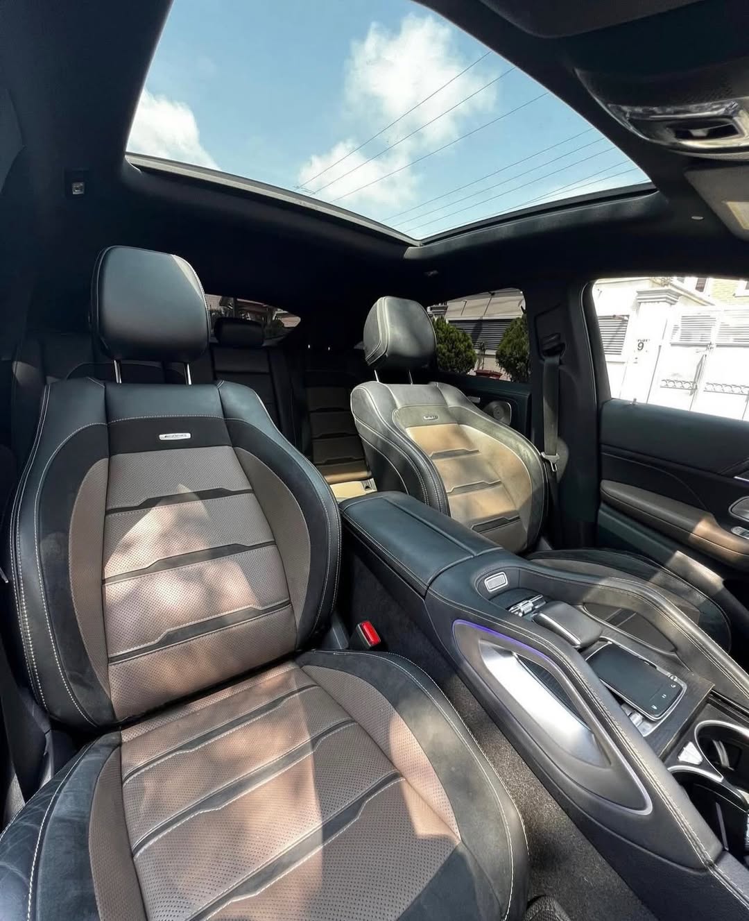 2022 Mercedes-AMG GLE 53: Black & Bold Luxury