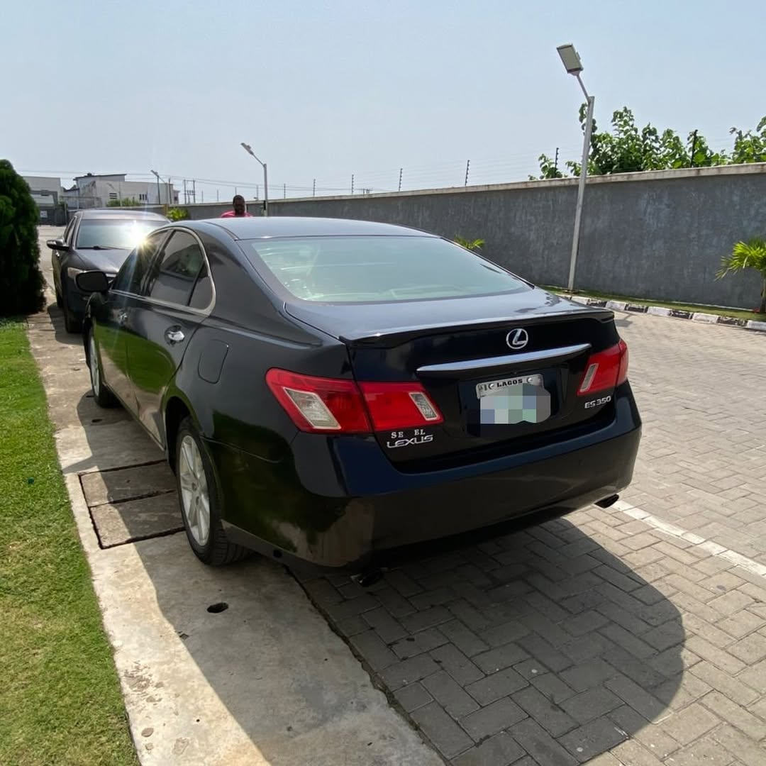 Pristine 2008 Lexus ES350: Luxury & Value at 7.7M