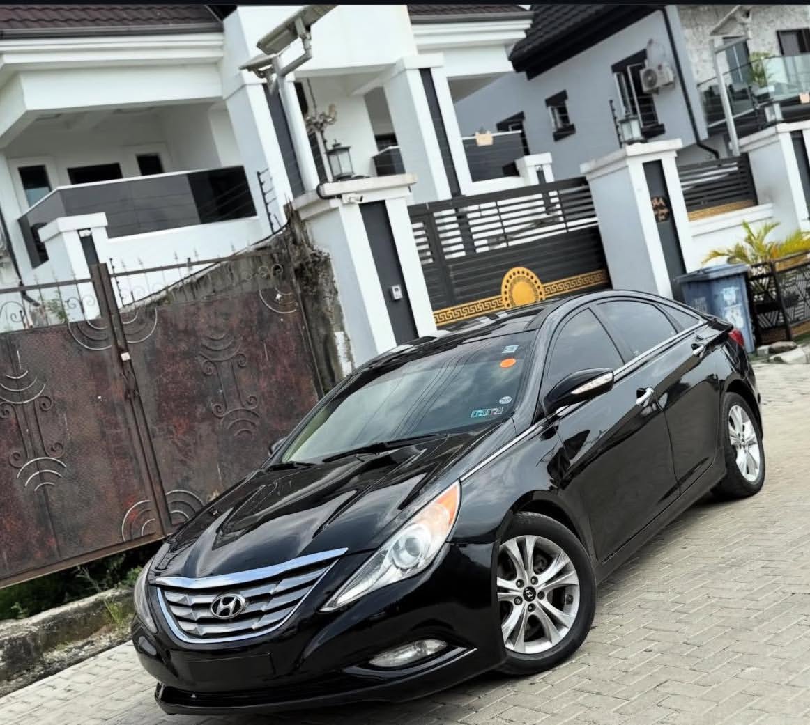 Luxury Hyundai Sonata: 40% Down, Drive Today