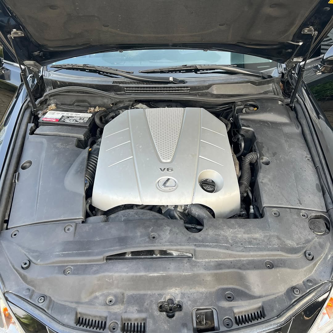 2008 Lexus IS350: 2022 Facelift, Accident-Free