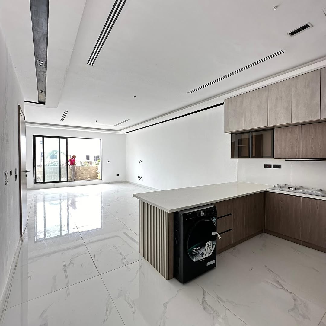 Lekki Phase 1 Gem: Ensuite 2-Bed with Premium Finishes