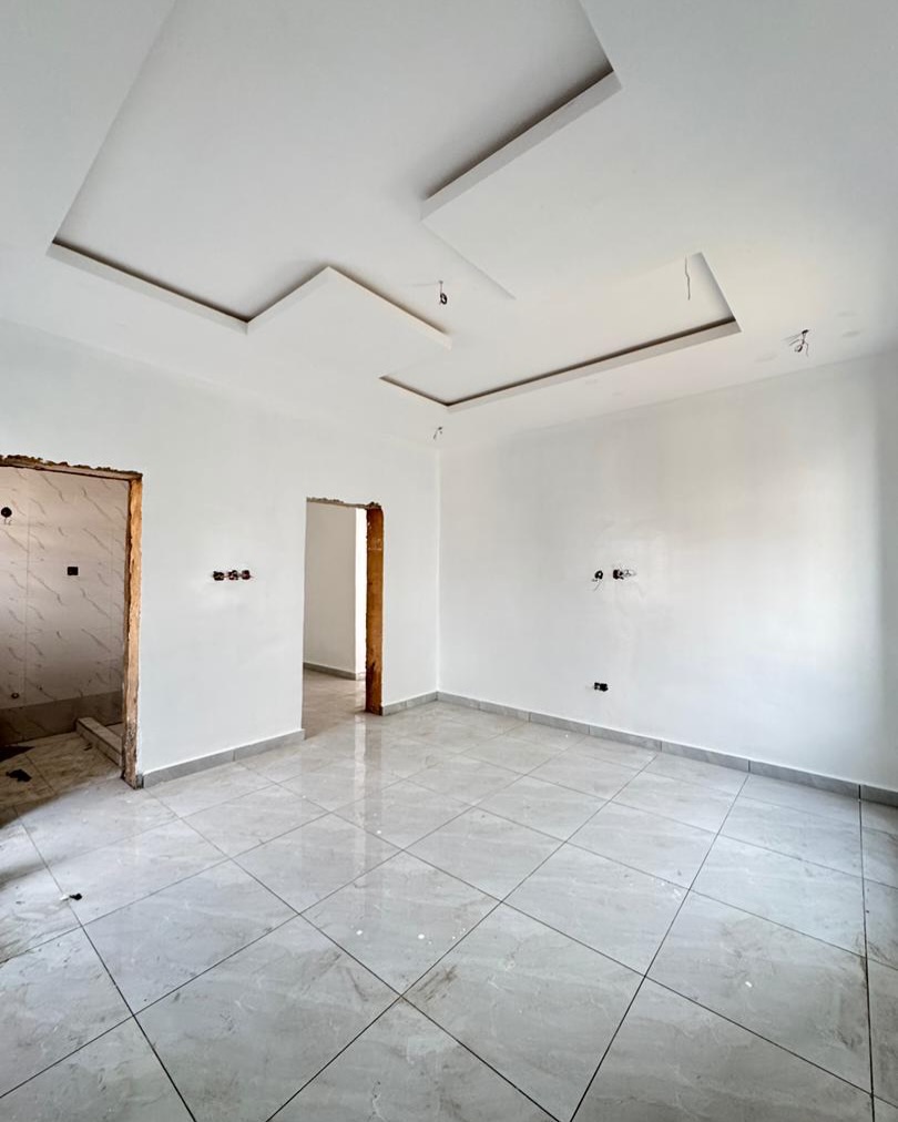 Luxury Maryland Haven: Smart Living, Pool & Gym