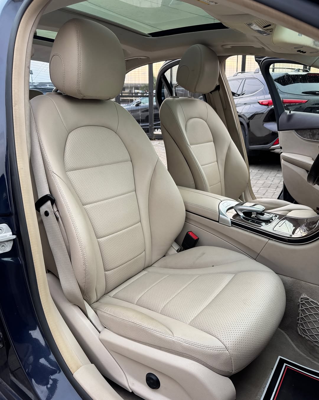 Luxury Loaded 2015 Mercedes C300 4MATIC