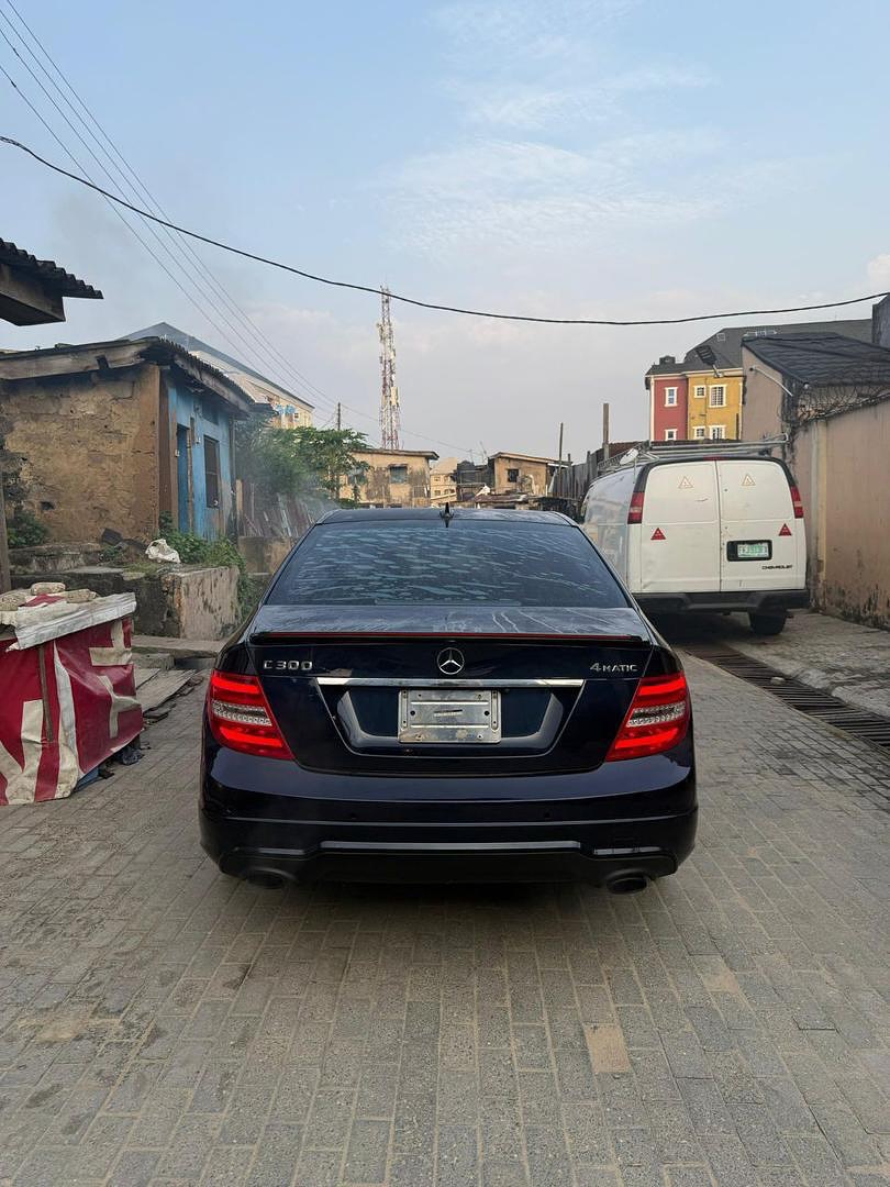 Luxury Loaded: 2011 Mercedes C300 Sport