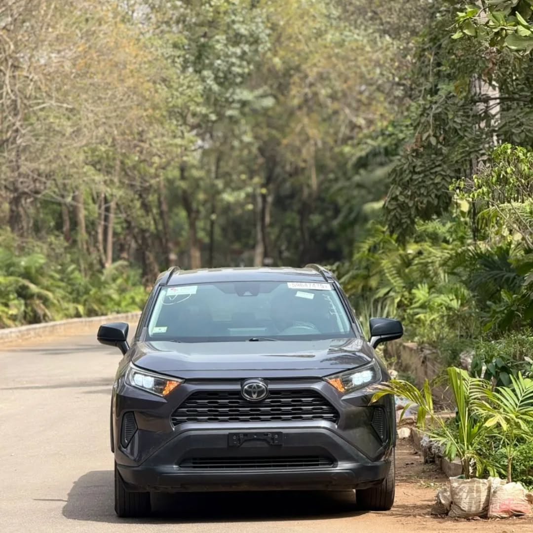 Spotless 2019 RAV4: Duty-Paid & Ready to Drive