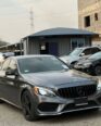 2018 Mercedes-AMG C43: Red Interior, Keyless, Sunroof