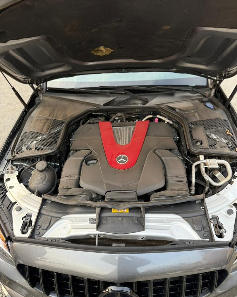 2018 Mercedes-AMG C43: Red Interior, Keyless, Sunroof