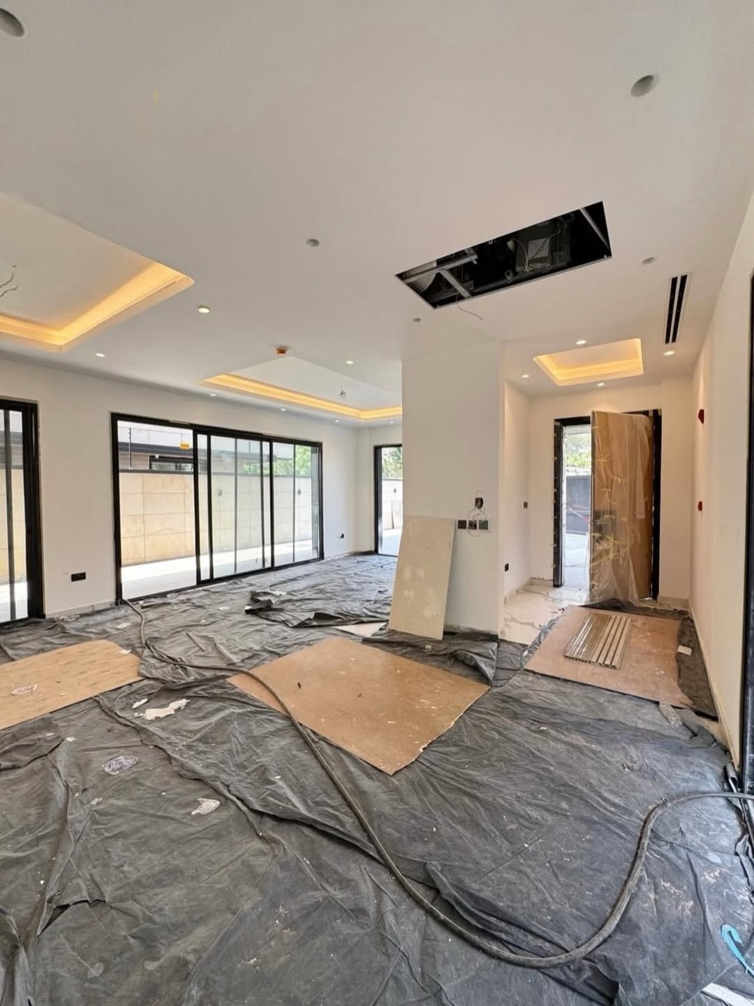 Banana Island Sanctuary: N4.5B Masterpiece with Pool & 24/7 Power