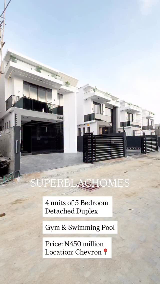 Opulent 5-Bed Duplex with Pool & BQ in Ajah