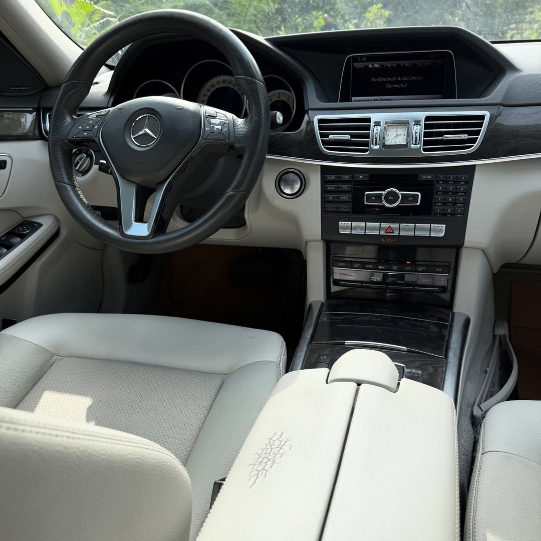 2014 Mercedes E350: Sunroof, Keyless, Camera, Duty-Paid