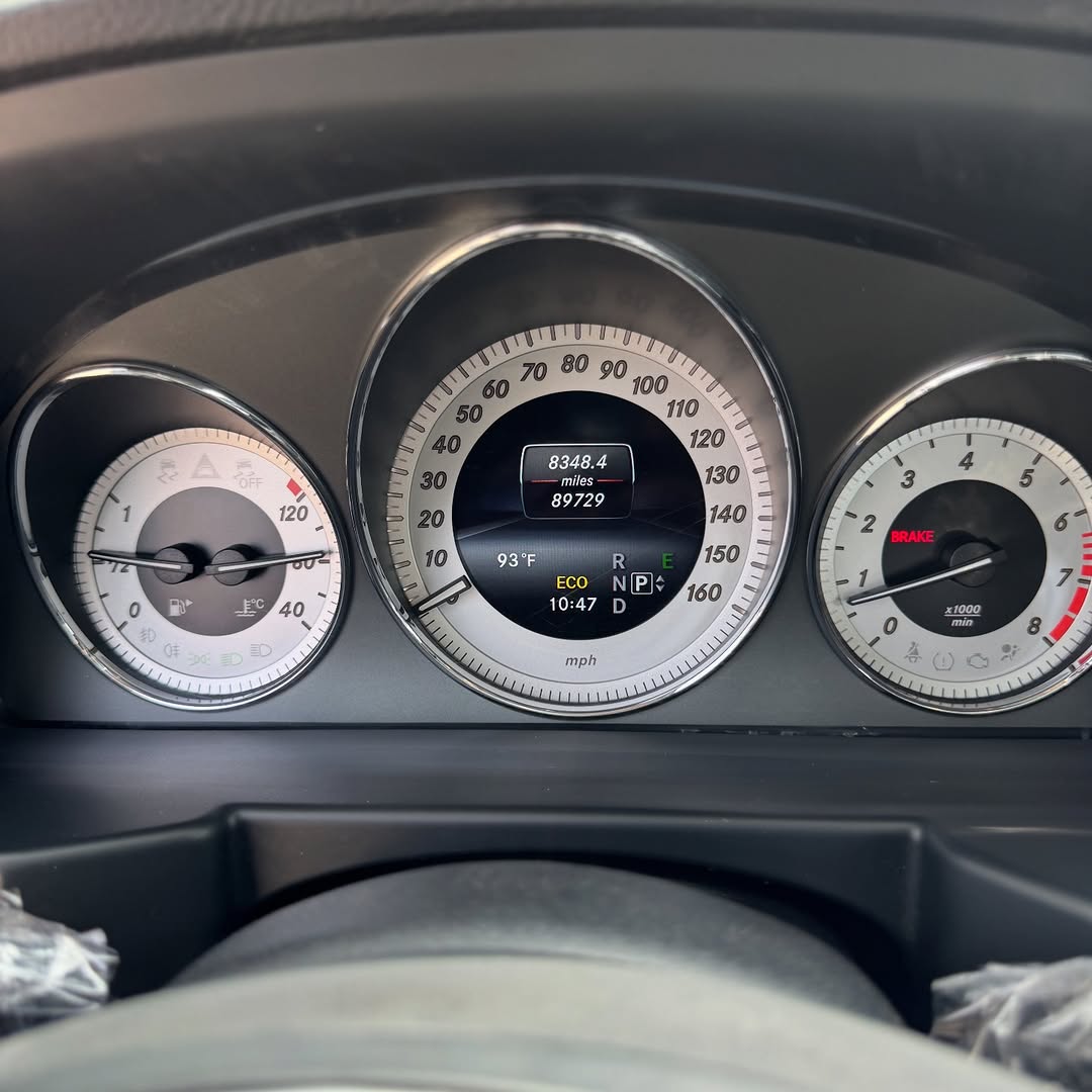 Luxury GLK 350: Your Festive Dream Drive