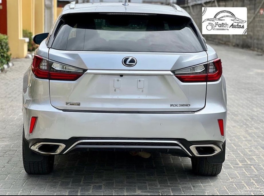 Luxury Lexus RX350 F Sport: Power & Prestige