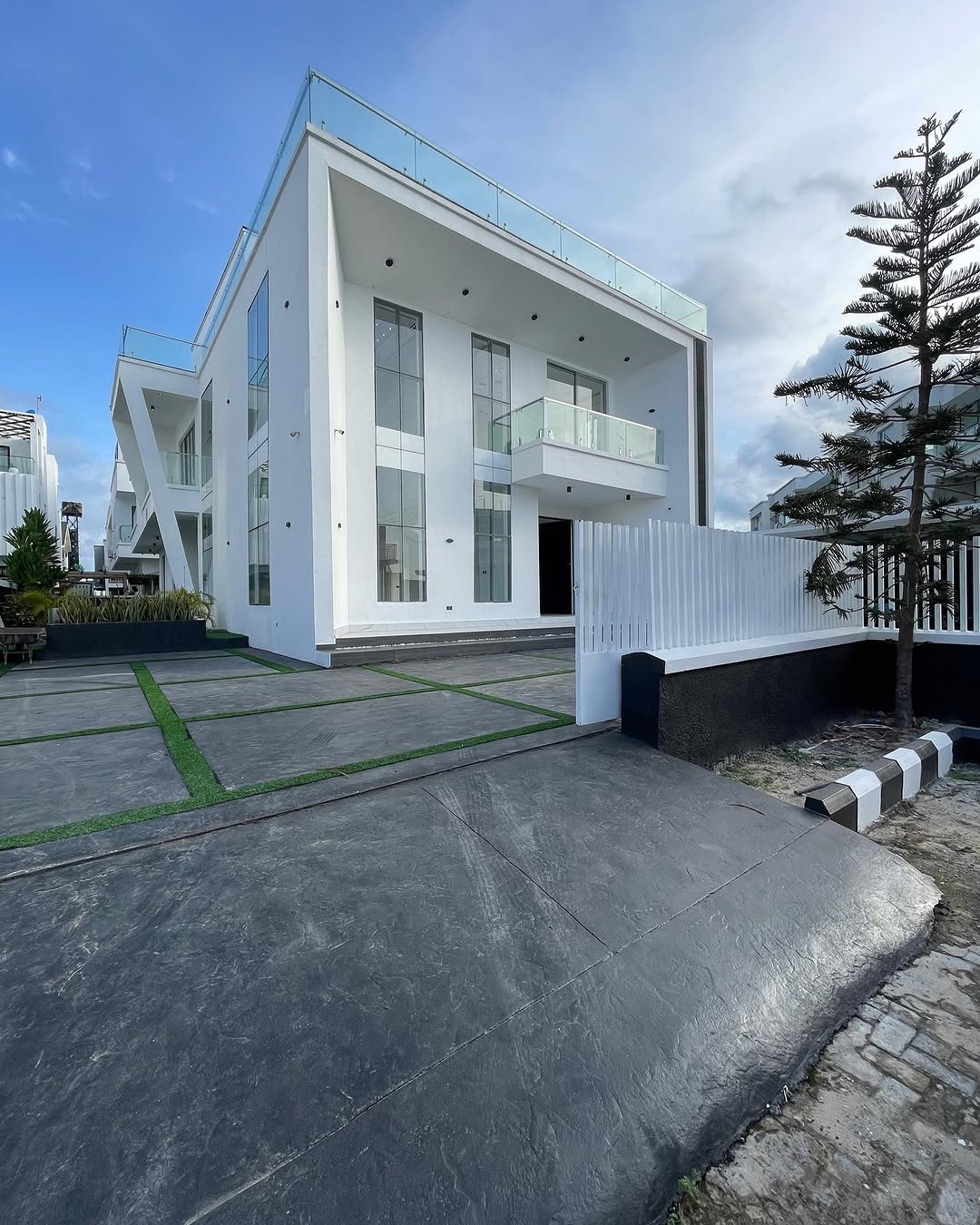 Osapa’s Ultimate Smart Estate: 5BR Haven with Cinema & Pool