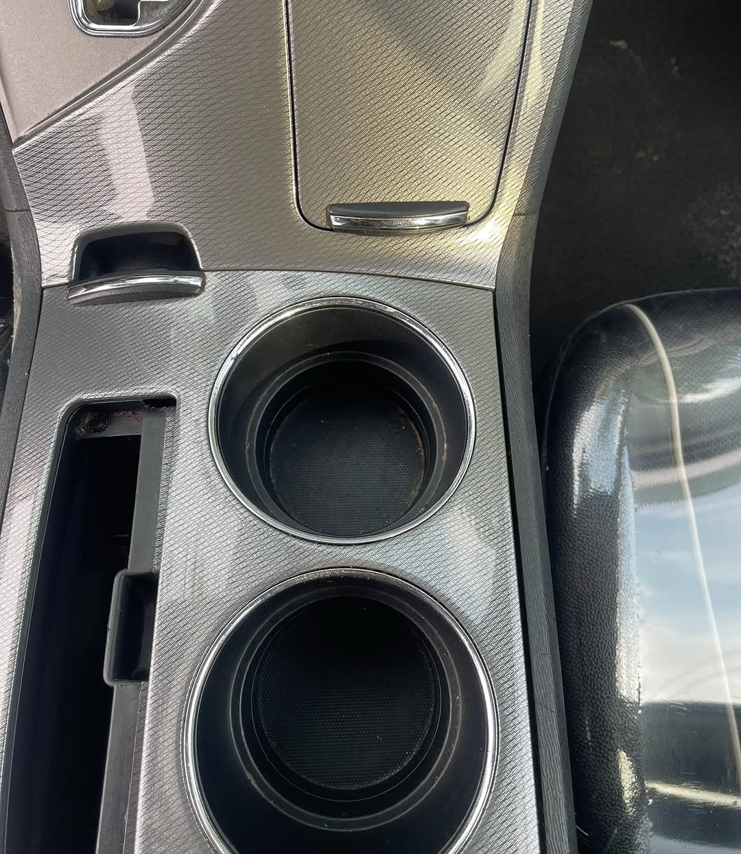 2013 Toyota Venza: Panoramic Sunroof & Luxury AWD