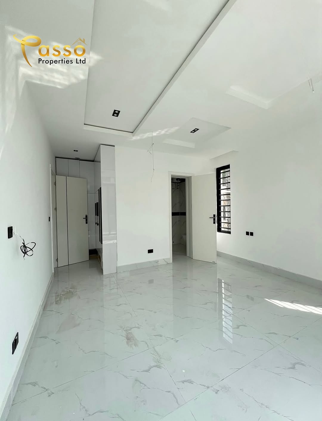 Lekki Phase 1 Gem: 2BR with Pool & Smart Features