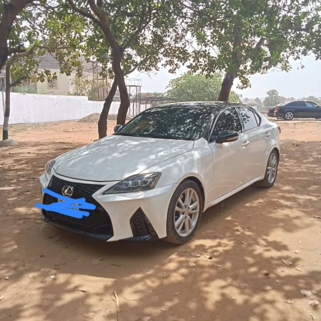 Belgium Lexus IS350: Pops & Bangs, Duty Paid