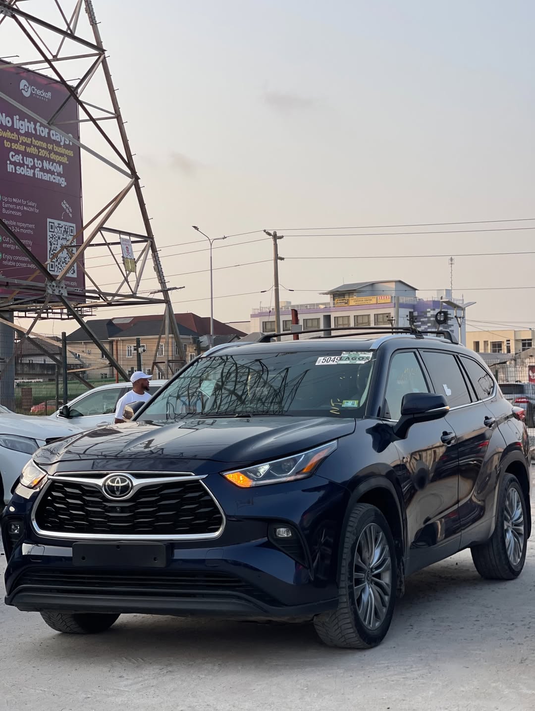 2021 Toyota Highlander Platinum: Luxury Just Landed
