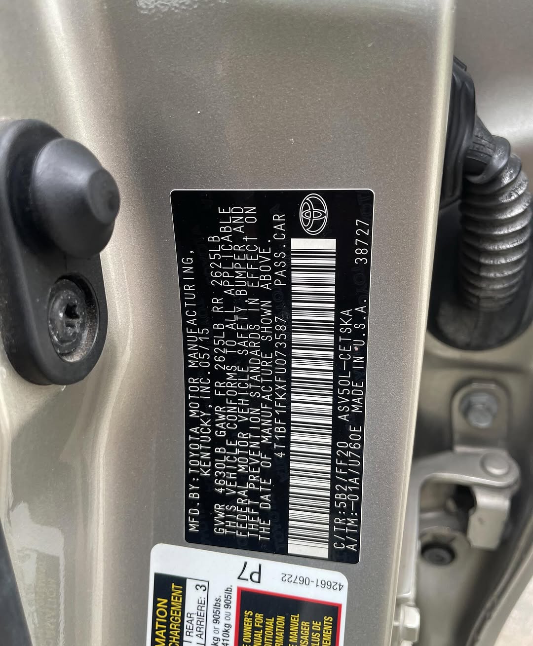 2015 Camry SE: Reverse Camera & Luxury Drive