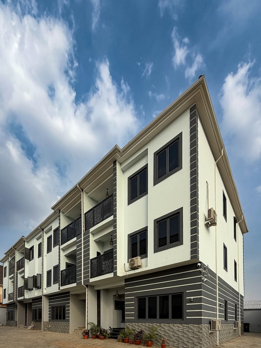 Spacious 4-Bed Duplex with BQ & Massive Compound in Jahi