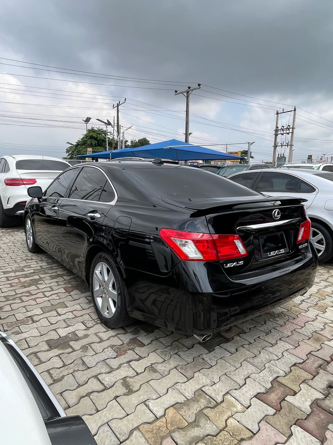 Luxury 2007 Lexus ES350: Loaded & Ready
