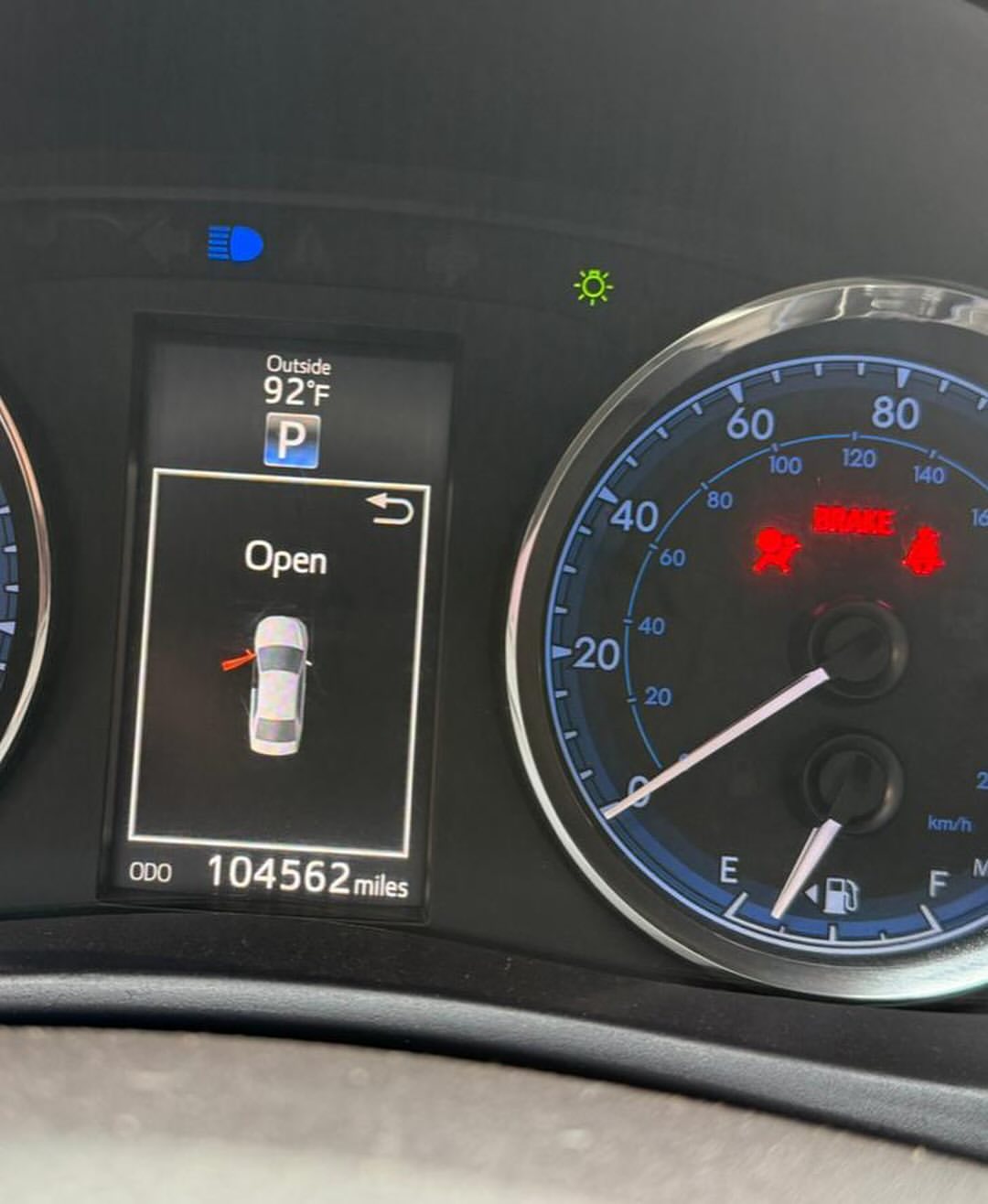 2018 Toyota Corolla SE: Clean, Loaded, Ready to Drive