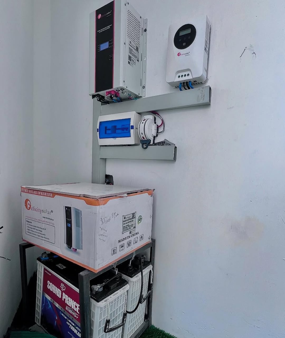 Ultimate 5-Bed Duplex: Solar-Powered Haven with Pool & Cinema