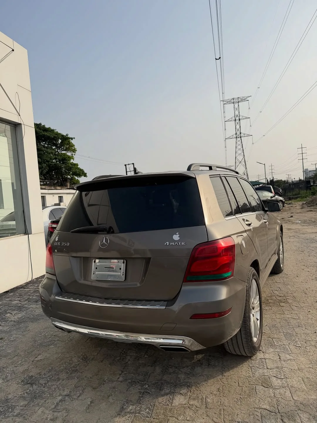 Luxury SUV: 2014 Mercedes GLK350, N15.9m