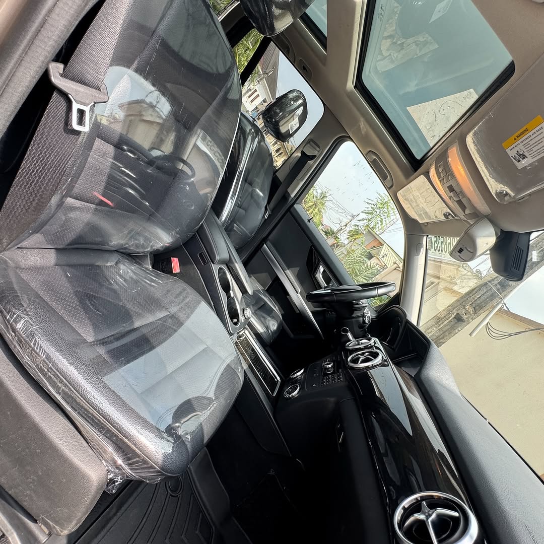 Luxury SUV: 2014 Mercedes GLK, Premium & Pristine