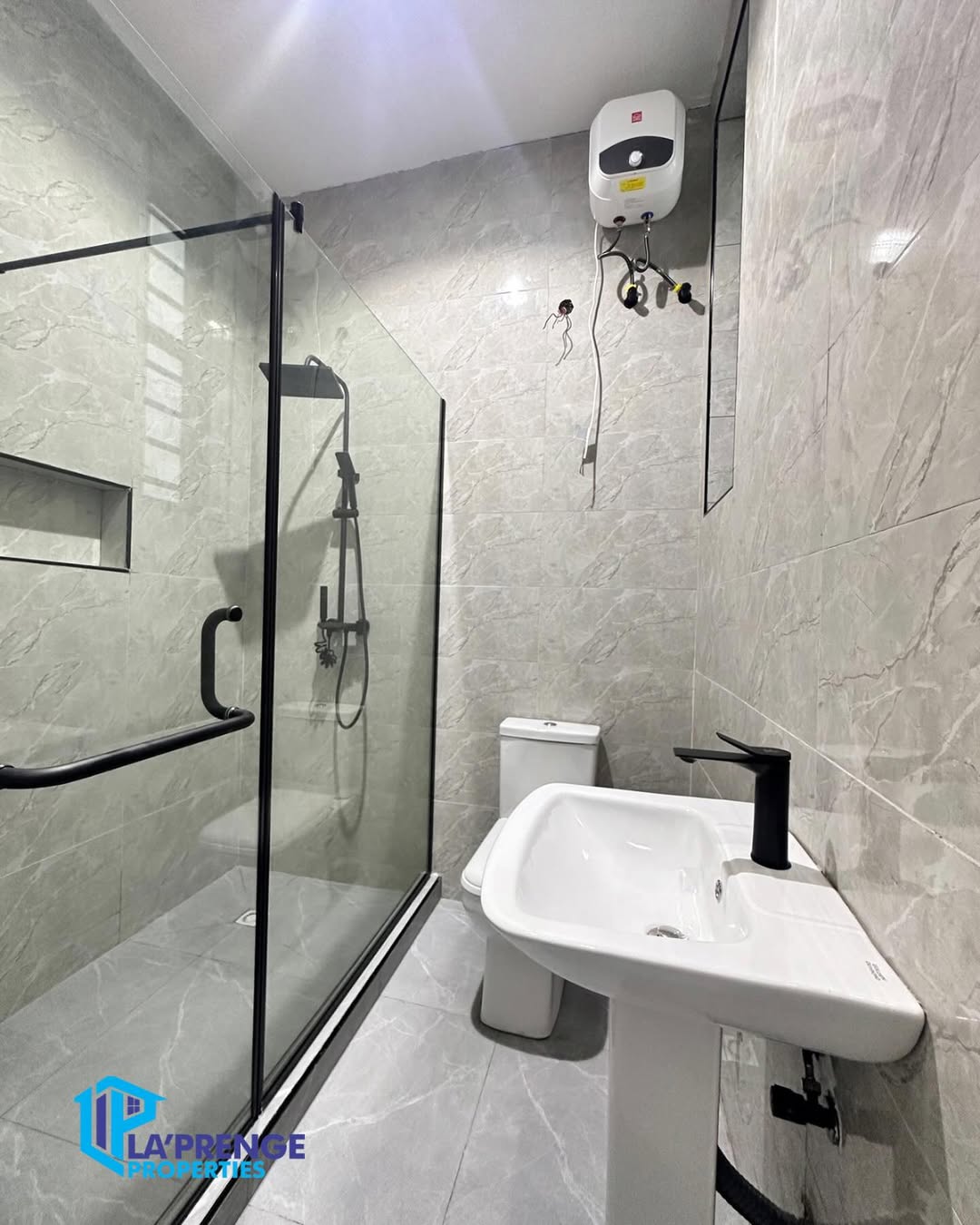 Lekki Luxury Estate with Private Cinema & Rooftop Lounge