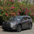 2016 Toyota Highlander: Sunroof, Camera, Delivery Anywhere
