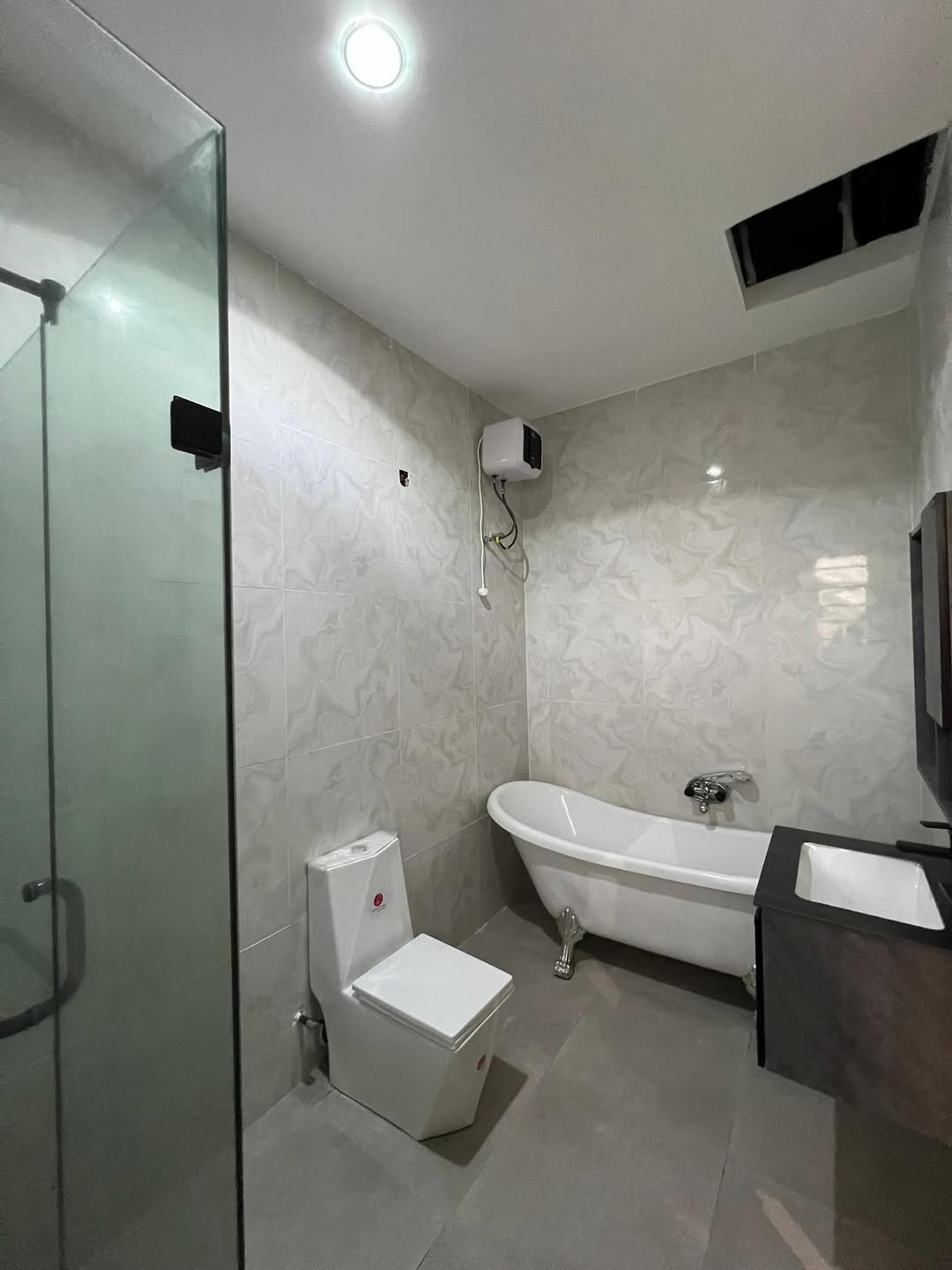 Sangotedo Gem: 4BR Duplex with Pool & BQ