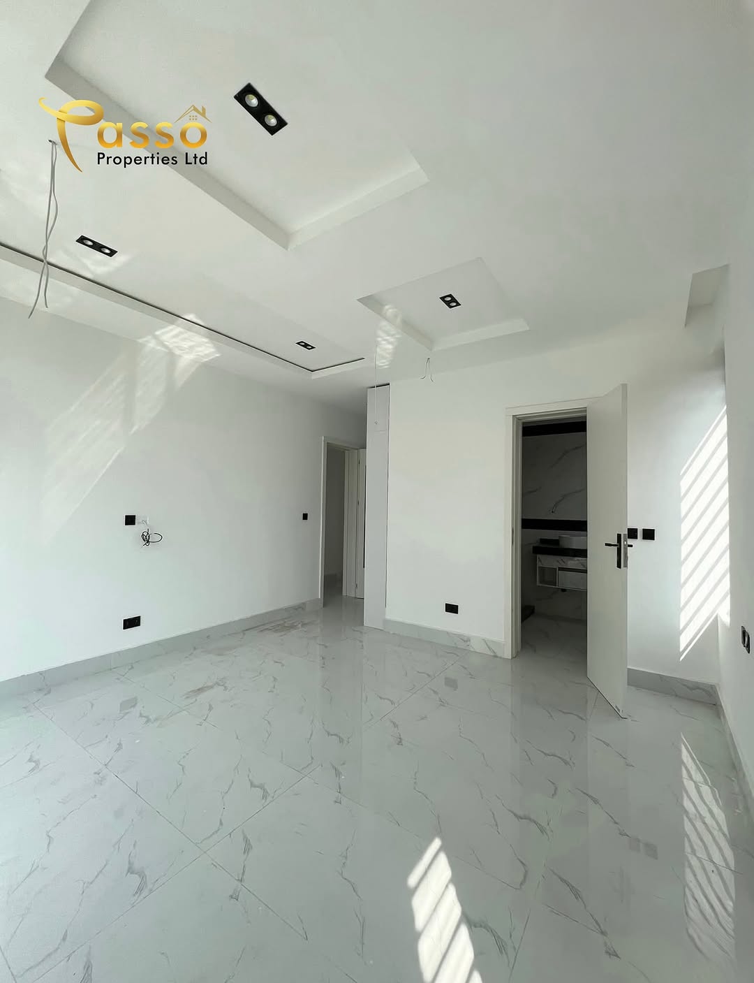 Lekki Phase 1 Gem: 2BR with Pool & Smart Features