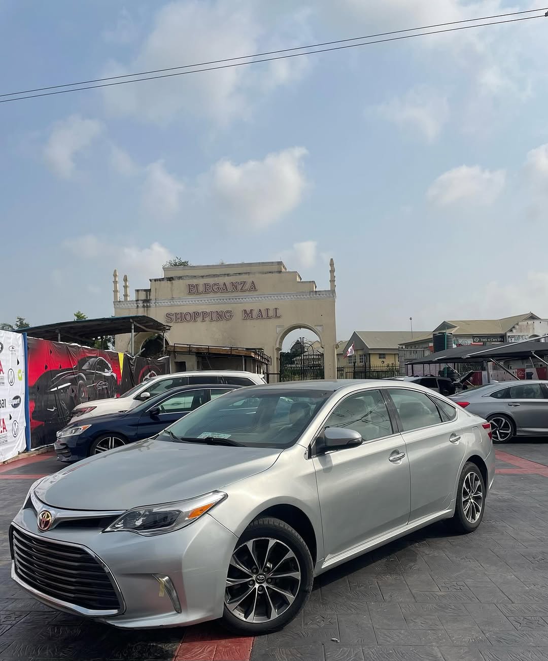 Luxury Redefined: 2016 Toyota Avalon XLE