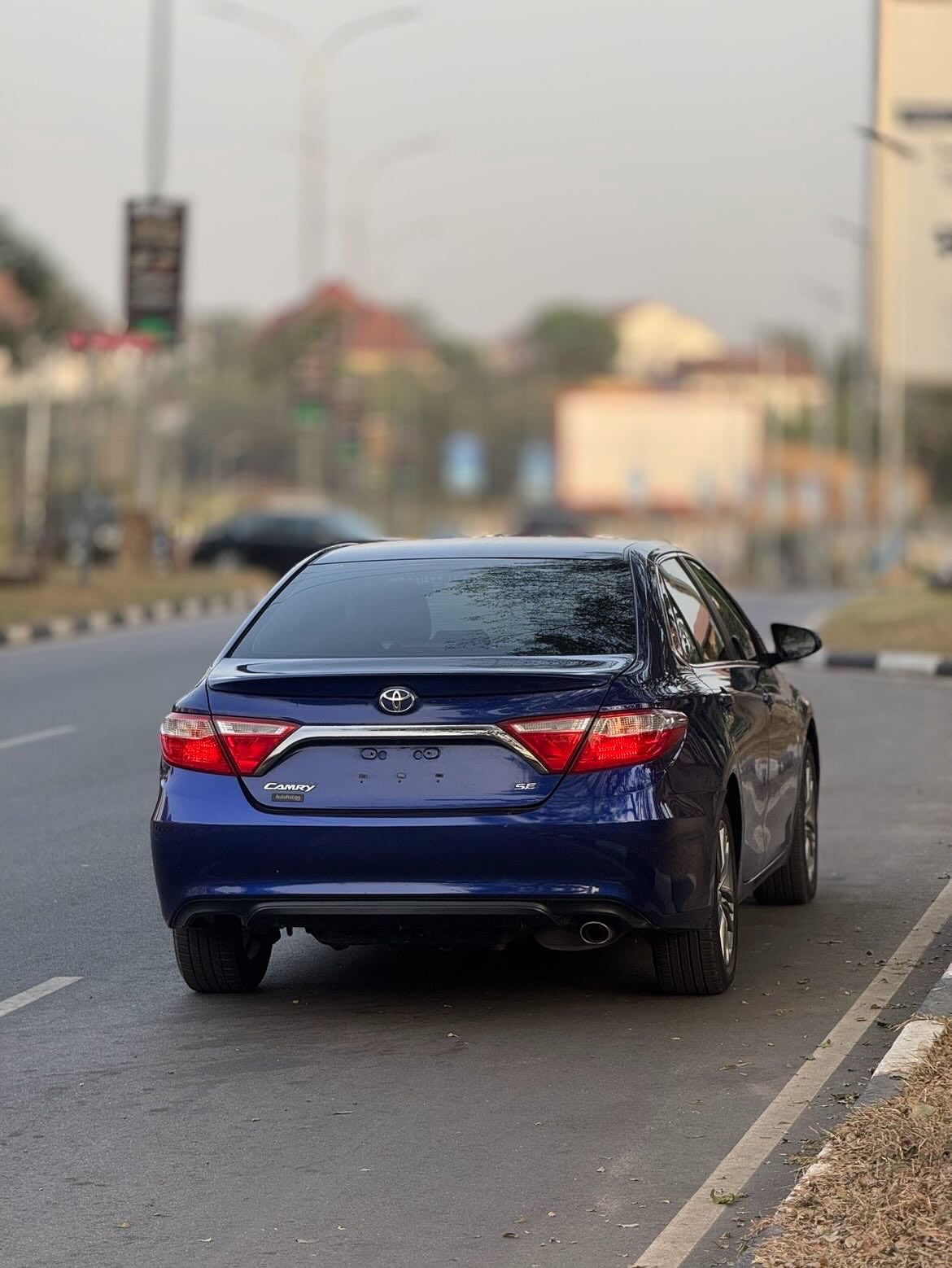 2016 Toyota Camry SE: Flawless & Duty-Paid