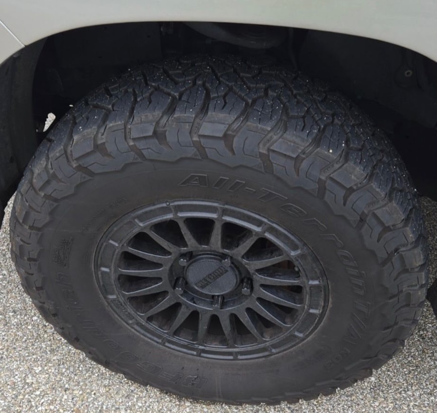 One-Owner Lexus LX 570: 82K Miles, Clean Carfax